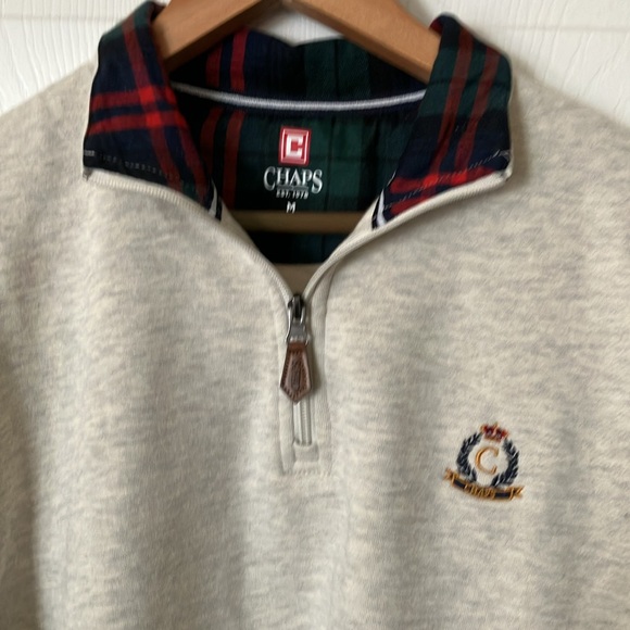 BUNDLE any 2/$8, $3/$11 or 5/$14 - Picture 2 of 2